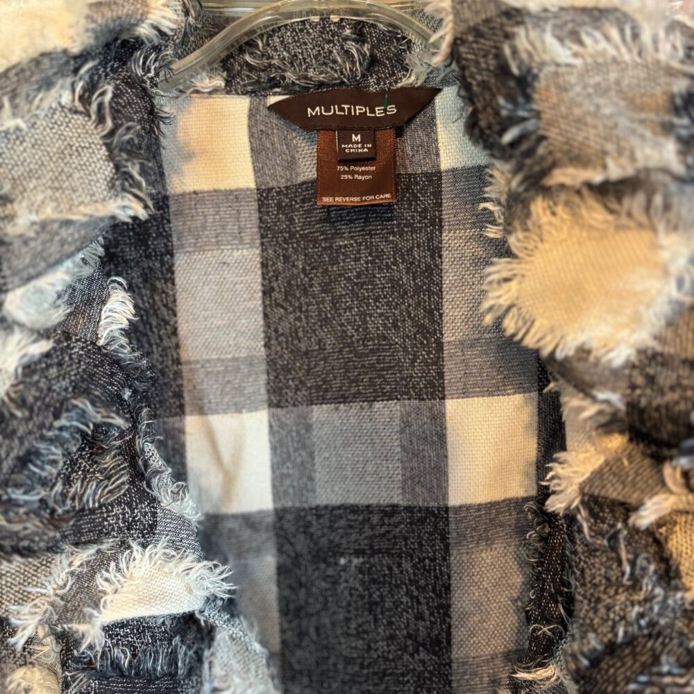 Multiples Long Sleeve Black & White Collared Fuzzy Design Open Front Jacket Med - Picture 6 of 7